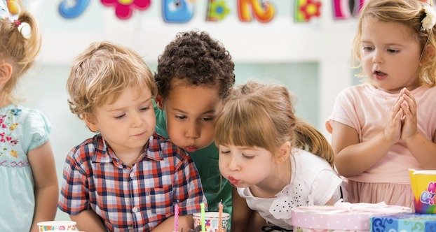 Managing type 1 diabetes at birthday parties